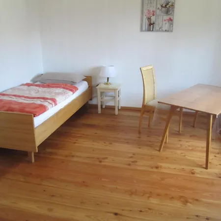 Zimmervermietung Am Steinlech Ландсхут